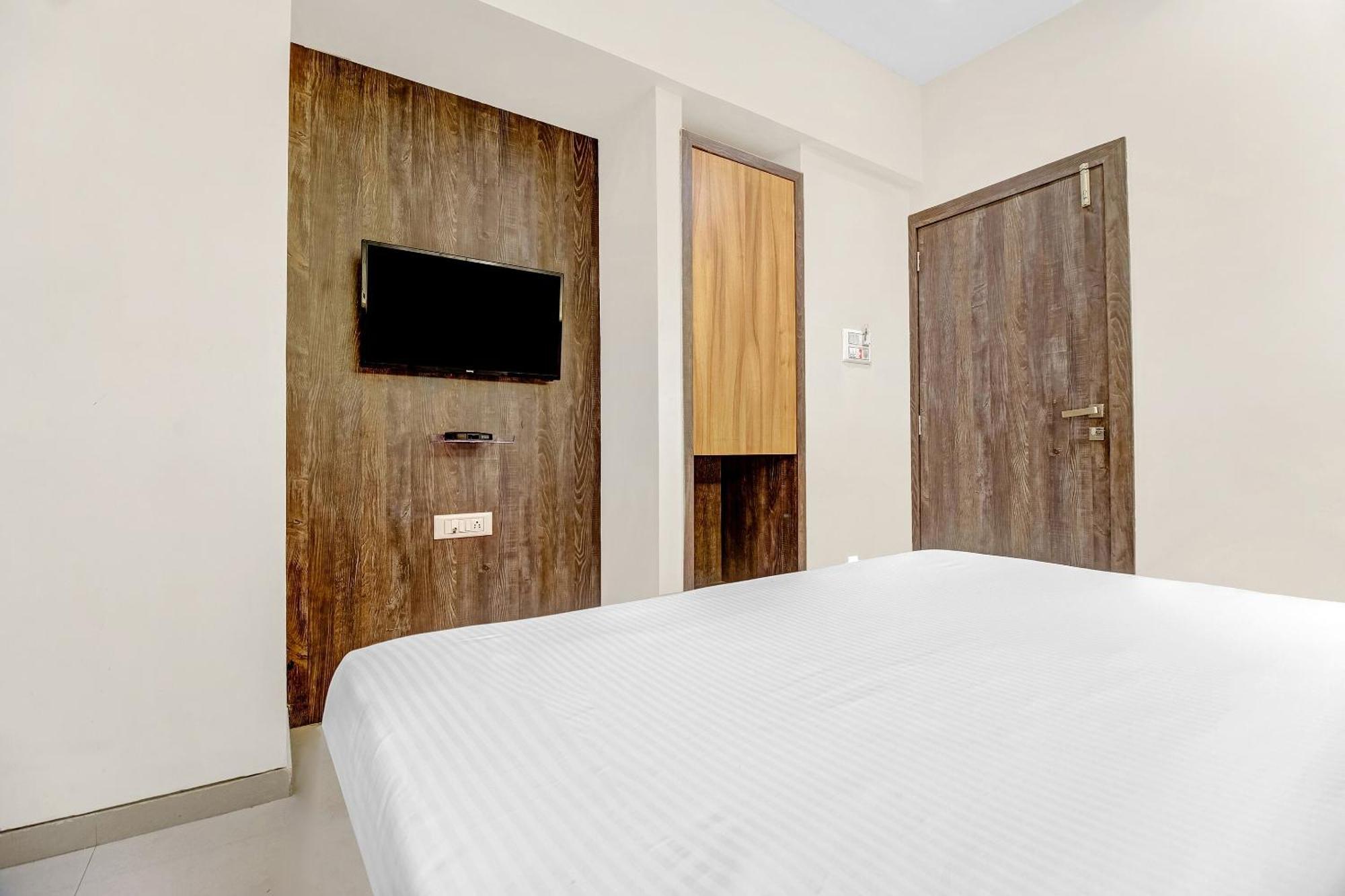 Collection O Shubharambh Lodging And Boarding Dombivli Екстер'єр фото